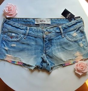 New Hollister demin shorts